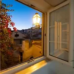 Alfama, The Heart Of Fado - Minutes From Tram 28