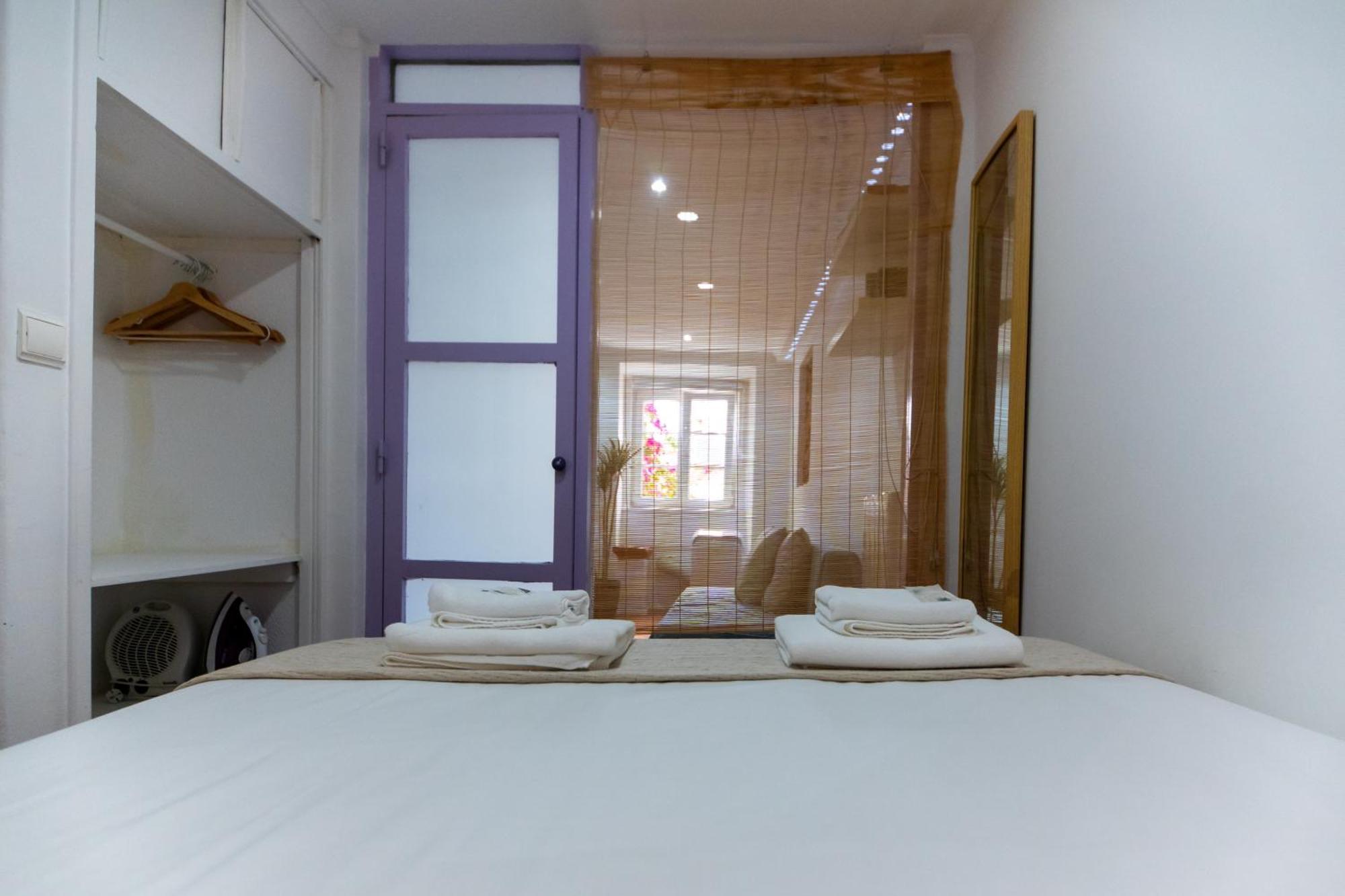 Alfama, The Heart Of Fado - Minutes From Tram 28 Apartment